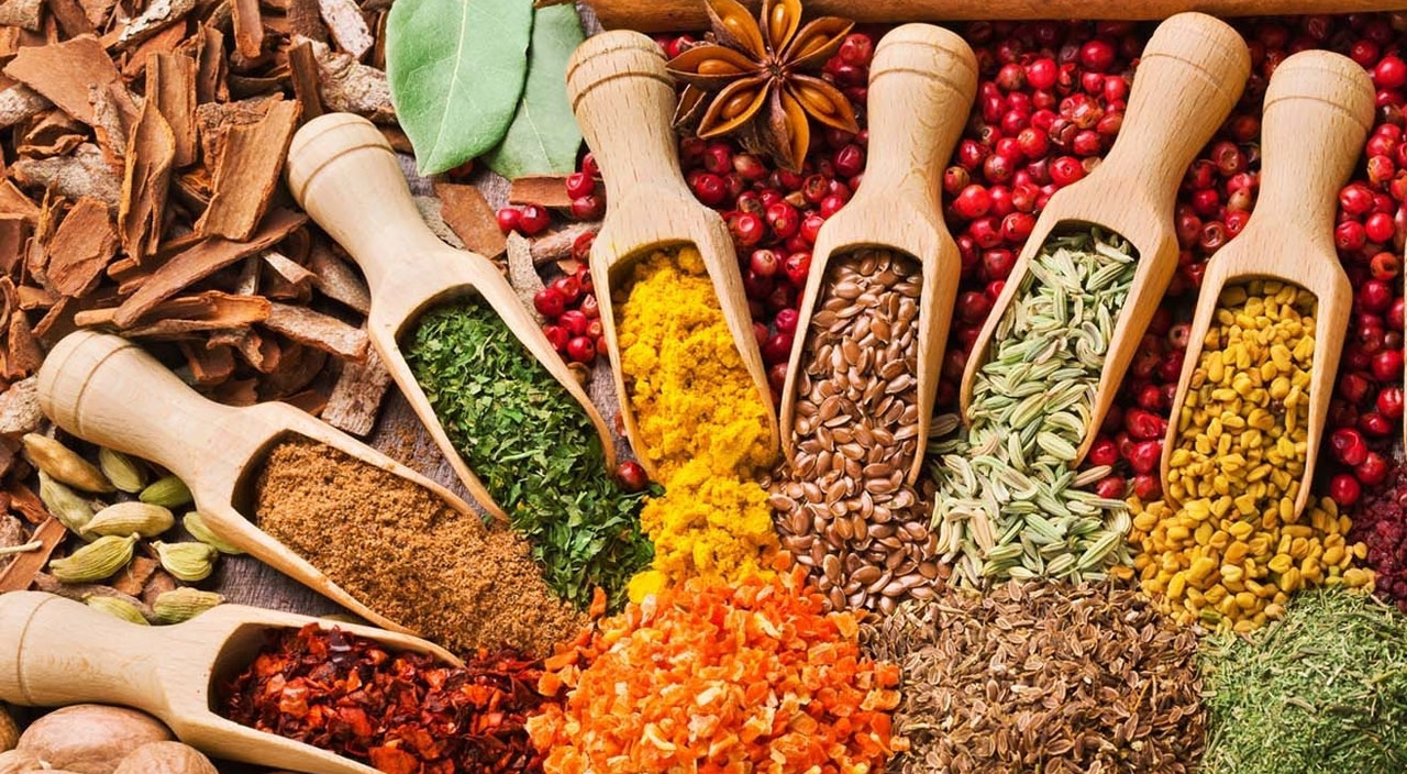 Bu yiyeceklerden uzak durun, 10 kat daha hızlı yaşlandırıyor!