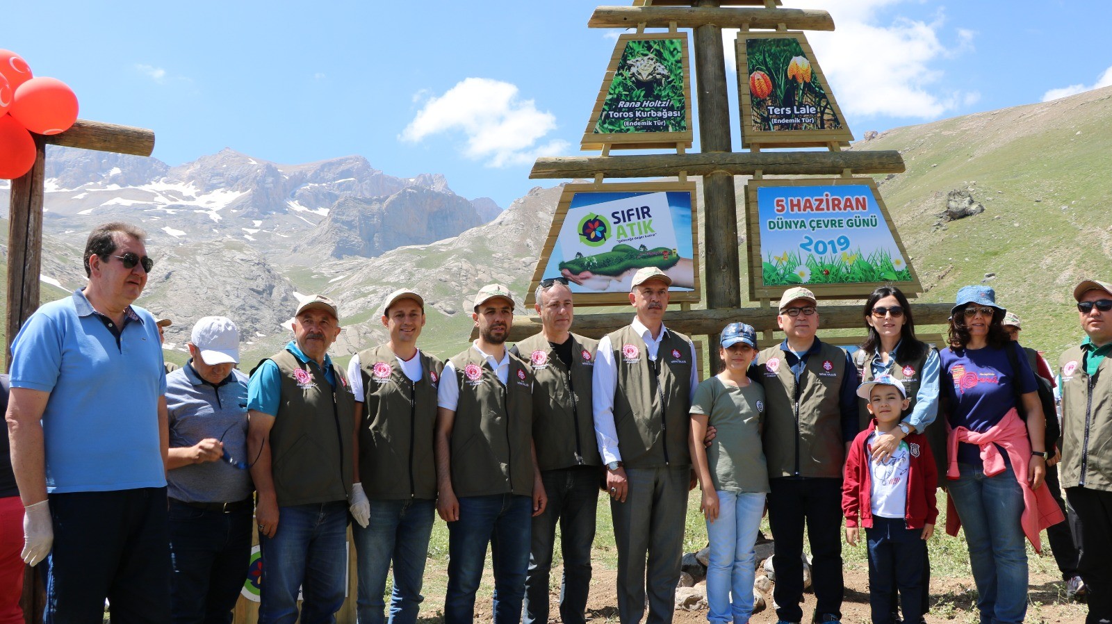 2320 rakımda çevre etkinliği