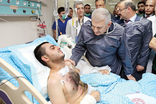 Binali Yıldırım: Bu kirli oyunun farkındayız