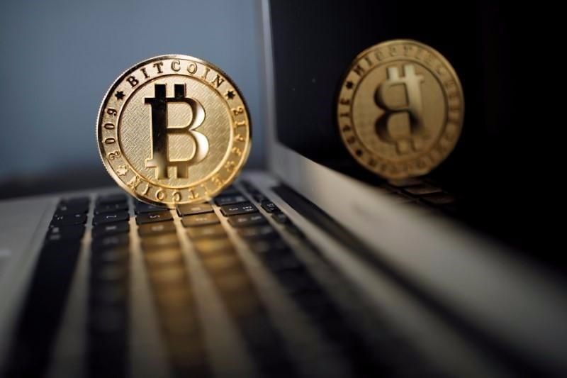 Bitcoin'in arkasından o isim çıktı!