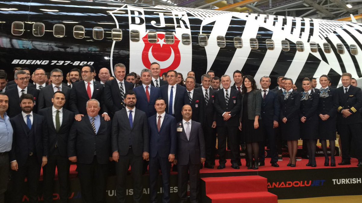 THY Beşiktaş'a uçak verdi