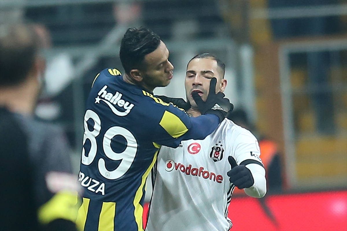 Olaylı Beşiktaş-Fenerbahçe derbisi Avrupa basınında