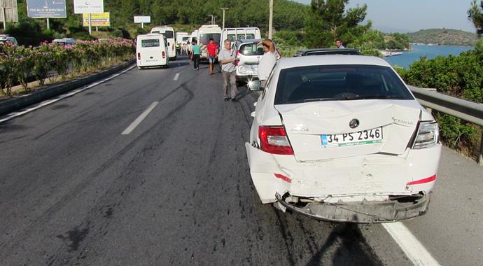 Bodrum’da 20 araç birbirine girdi: 5 yaralı
