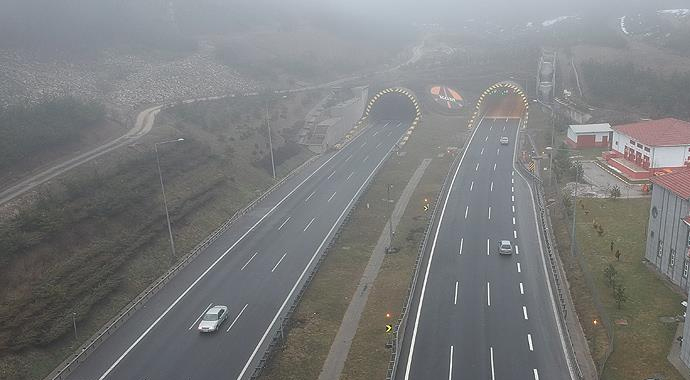 'İstanbul'un Anadolu'ya açılan kapısı'ndan milyonlarca araç geçti