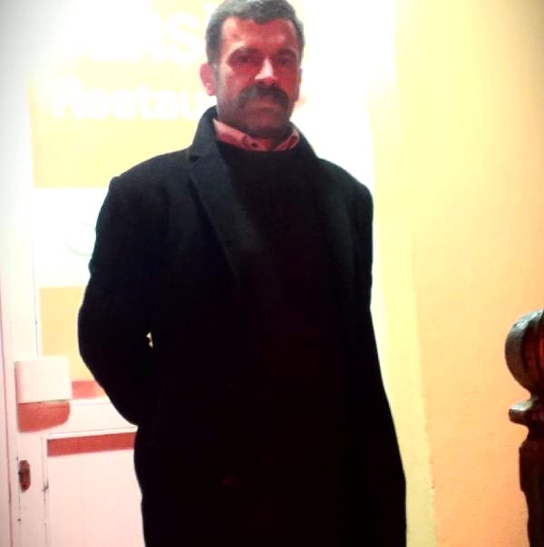 Eşinin 'boşanalım' sözünden yarım saat sonra kalp krizi geçirerek hayatını kaybetti