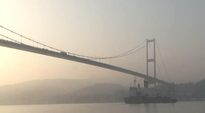 Rus savaş gemisi Boğaz’dan geçti