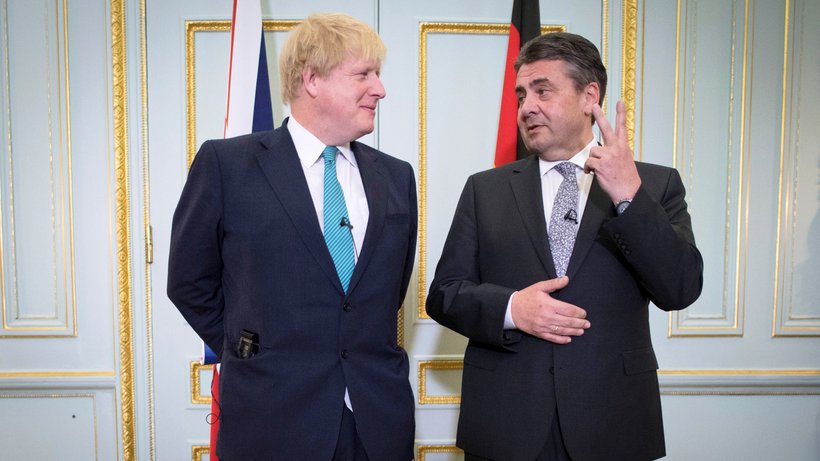 Dünyanın gözü İran'da! Rejim karşıtı gösterilerde ölü sayısı artıyor