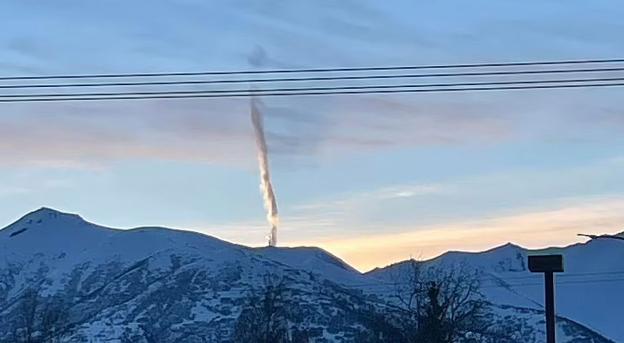 ABD'de gizemli oluşum: Uçak çarpması mı yoksa Rusya'nın gizli silah denemesi mi?