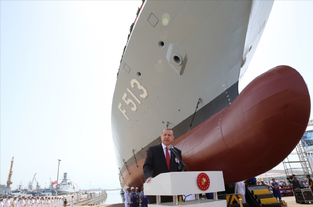 Erdoğan Burgazada'yı denize indirdi, uçak gemisi müjdesi verdi
