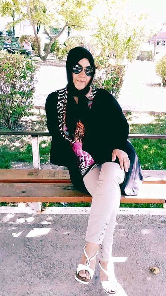 Kendisiyle evlenmeyen adamı kalbinden bıçakladı!