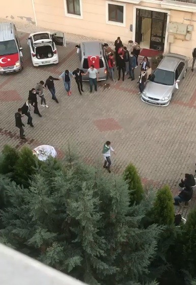 Bursa'da korona virüsün artmasına sebep olan şok görüntüler!
