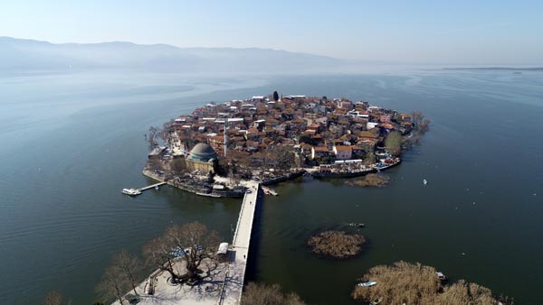 Akın akın oraya gidiyorlar! Her yer doldu taştı