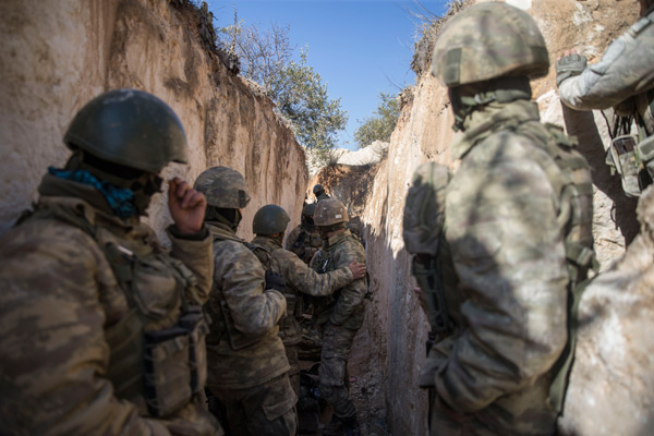 Burseya Dağı'na kule inşa ediliyor! (Son Dakika Afrin Harekâtı Haberleri)