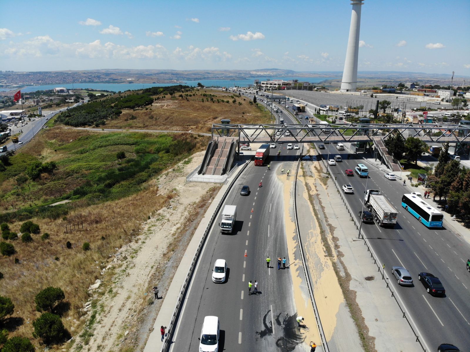 Büyükçekmece E-5'te yoldaki su sızıntısı ve kabarmaların nedeni belli oldu