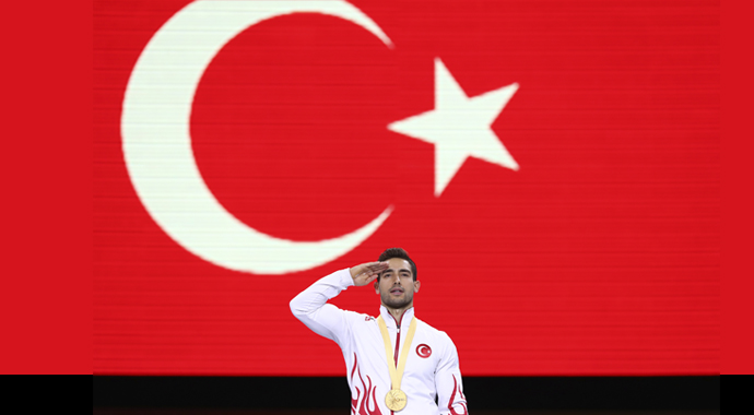 İbrahim Çolak'tan tarihi başarı