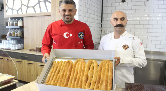 Kremlin sözcüsünün sorduğu börekler Moskova'ya ulaştı