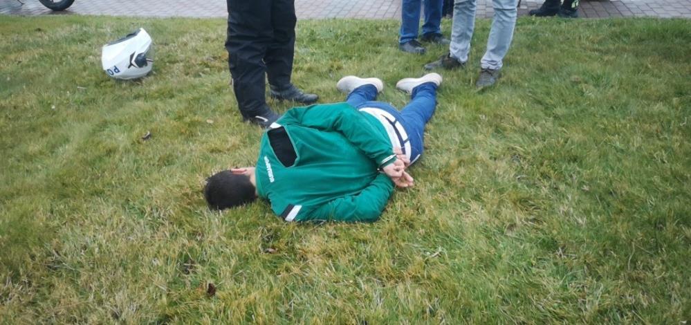 Yarım saat içerisinde 3 kişiyi bıçakladı