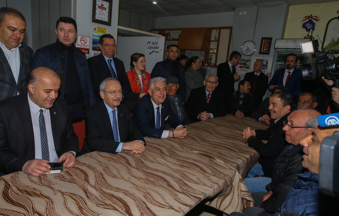 Kılıçdaroğlu'na Cem Özdemir'le neden tokalaştınız sorusu