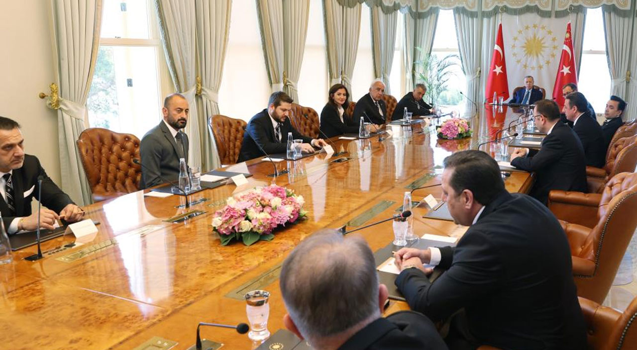 Erdoğan, Beşiktaş yönetimini Vahdettin Köşkü’nde kabul etti