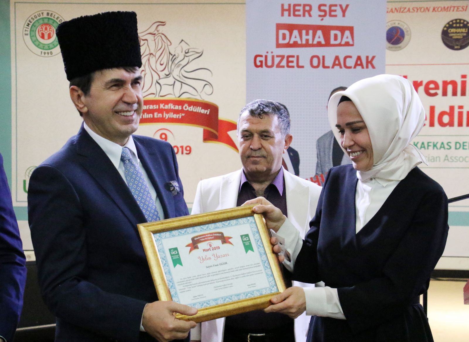 Cem Küçük ve Fuat Uğur'a 'En iyi Gazeteci ve Programcı' ödülü