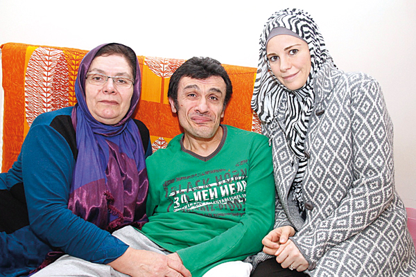 PES ETMEDİ, ÇALIŞTI VE BAŞARDI. Eli öpülesi bir anne