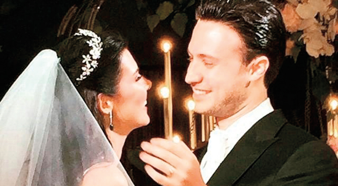 Magazin dünyasında geçtiğimiz yıl bolca nikah vardı... Magazin dünyasında geçtiğimiz yıl bolca nikah vardı...