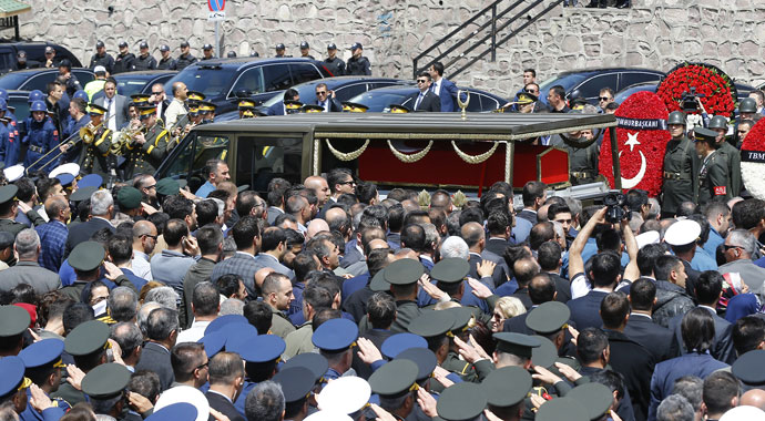 Şehit Yüzbaşı Özdemir, Ankara'da son yolculuğuna uğurlandı