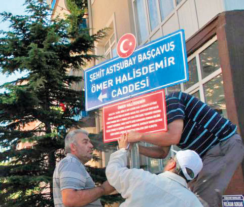 Kahramanların isimleri sokak ve duraklarda