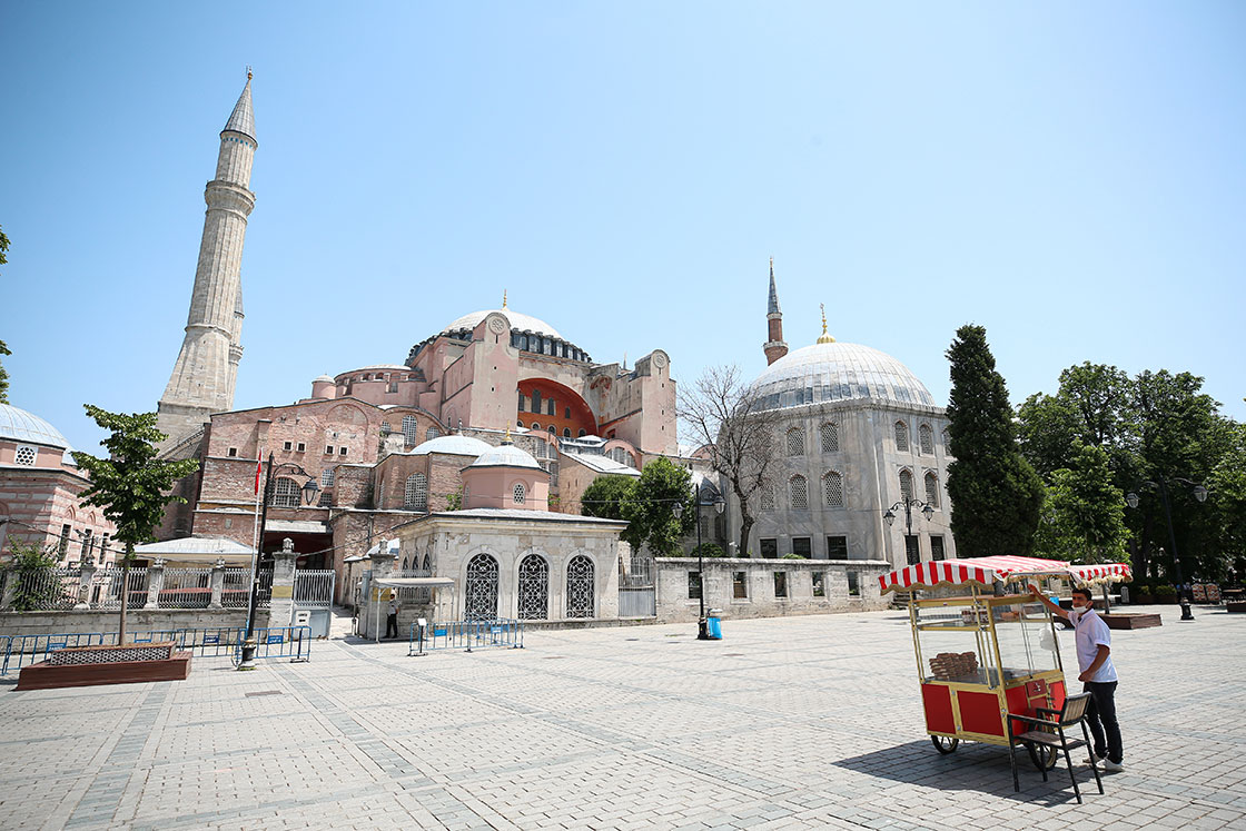 Dünden bugüne Ayasofya