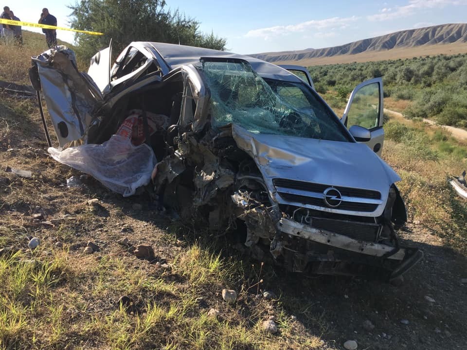 Çankırı'da iki otomobil çarpıştı: 2 ölü, 5 yaralı