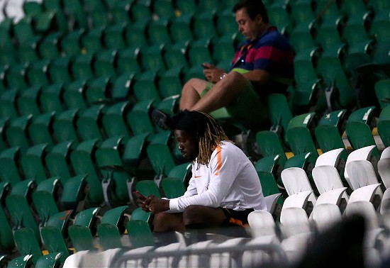 Galatasaray'da Cavanda kadro dışı bırakıldı