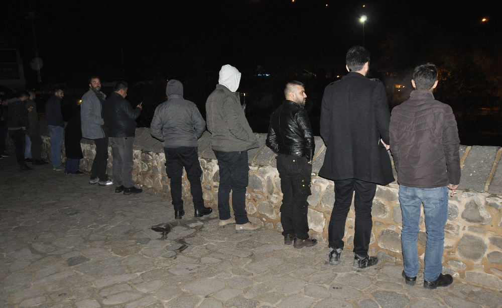 Dicle Barajı’nın bir kapağı koptu, valilik vatandaşları uyardı