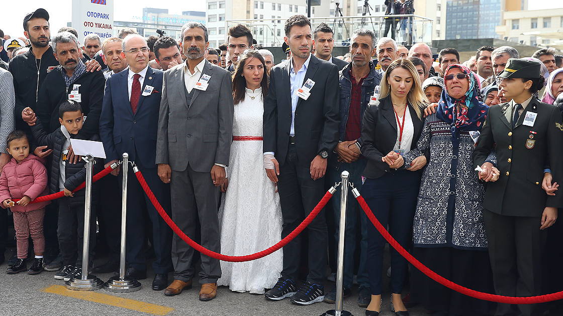 Şehitlerimizi uğurladık