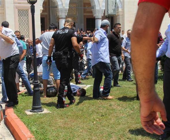 Camiyi karıştıran sahte 'canlı bomba' bakın kim çıktı?