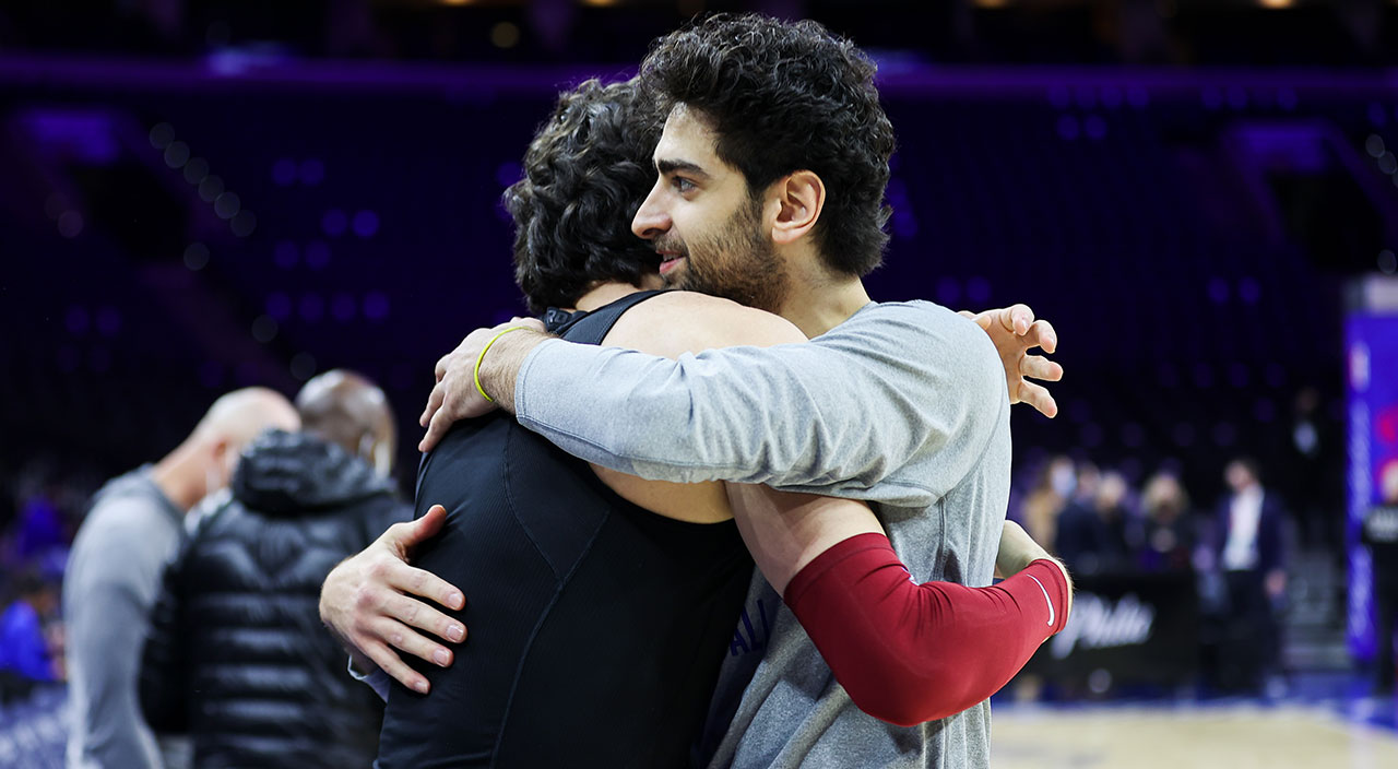 Cedi'li Cavaliers, Furkan'lı Sixers'a mağlup oldu Cedi'li Cavaliers, Furkan'lı Sixers'a mağlup oldu