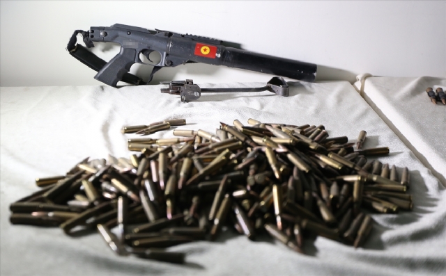 Yüksekova'da PKK'nın cephaneliğine operasyon