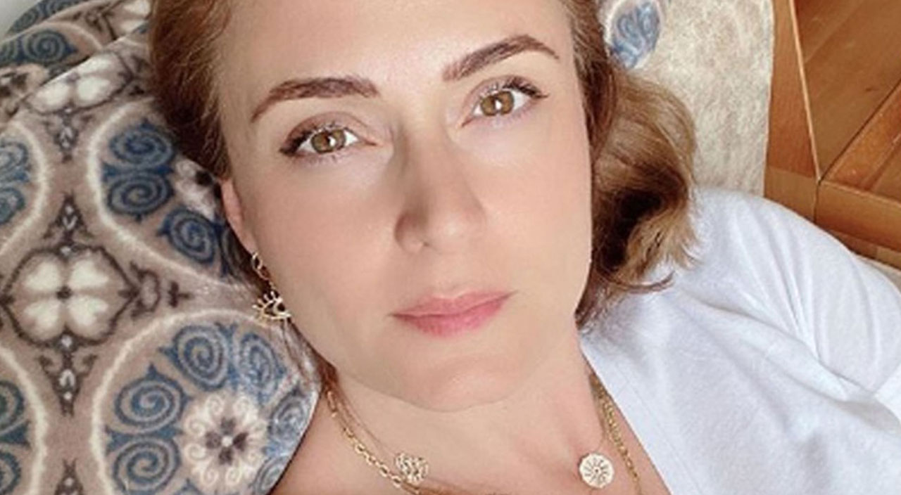 Ceyda Düvenci'den psikolog açıklaması: 27 yaşımdan beri gidiyorum