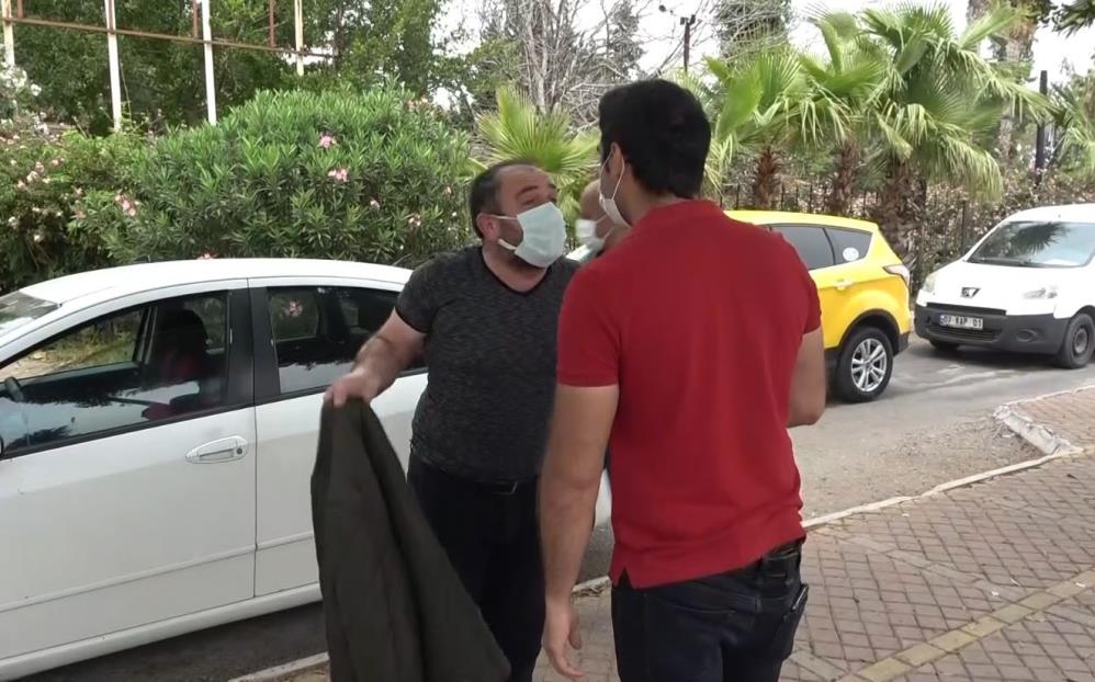 Belgesiz yakalandı, 
