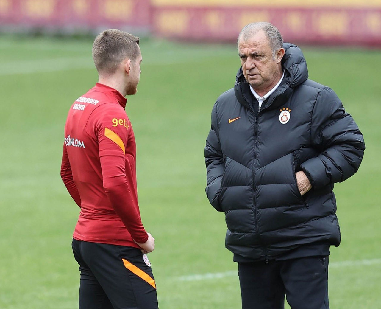 Galatasaray, Fenerbahçe savunmasını şutlarla delecek
