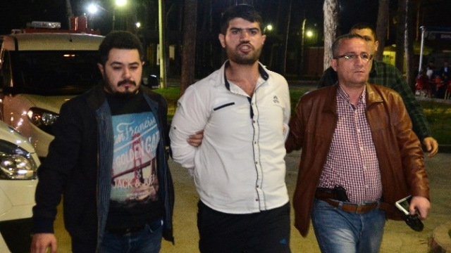 Vahşi cinayeti işleyen katil zanlısı canlı yayına çıkmış