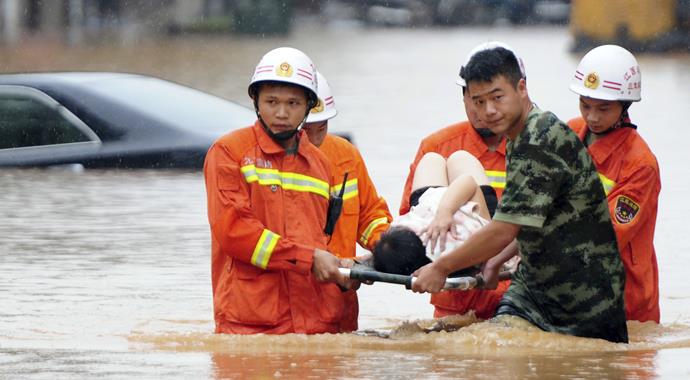Çin sele teslim: 25 ölü