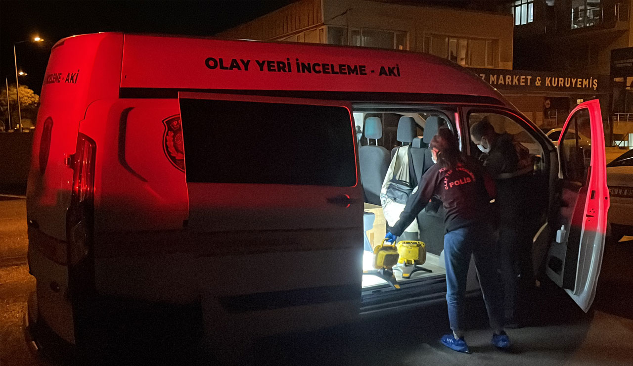 Korkunç cinayet: Restoranda babasını öldürdü, polise teslim oldu