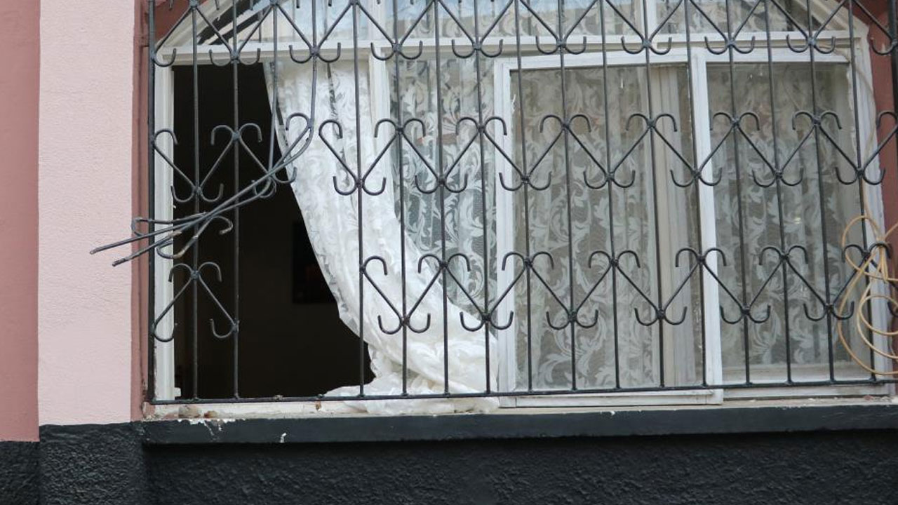 Eşini öldürdü, 2 çocuğunu da alıp kaçtı