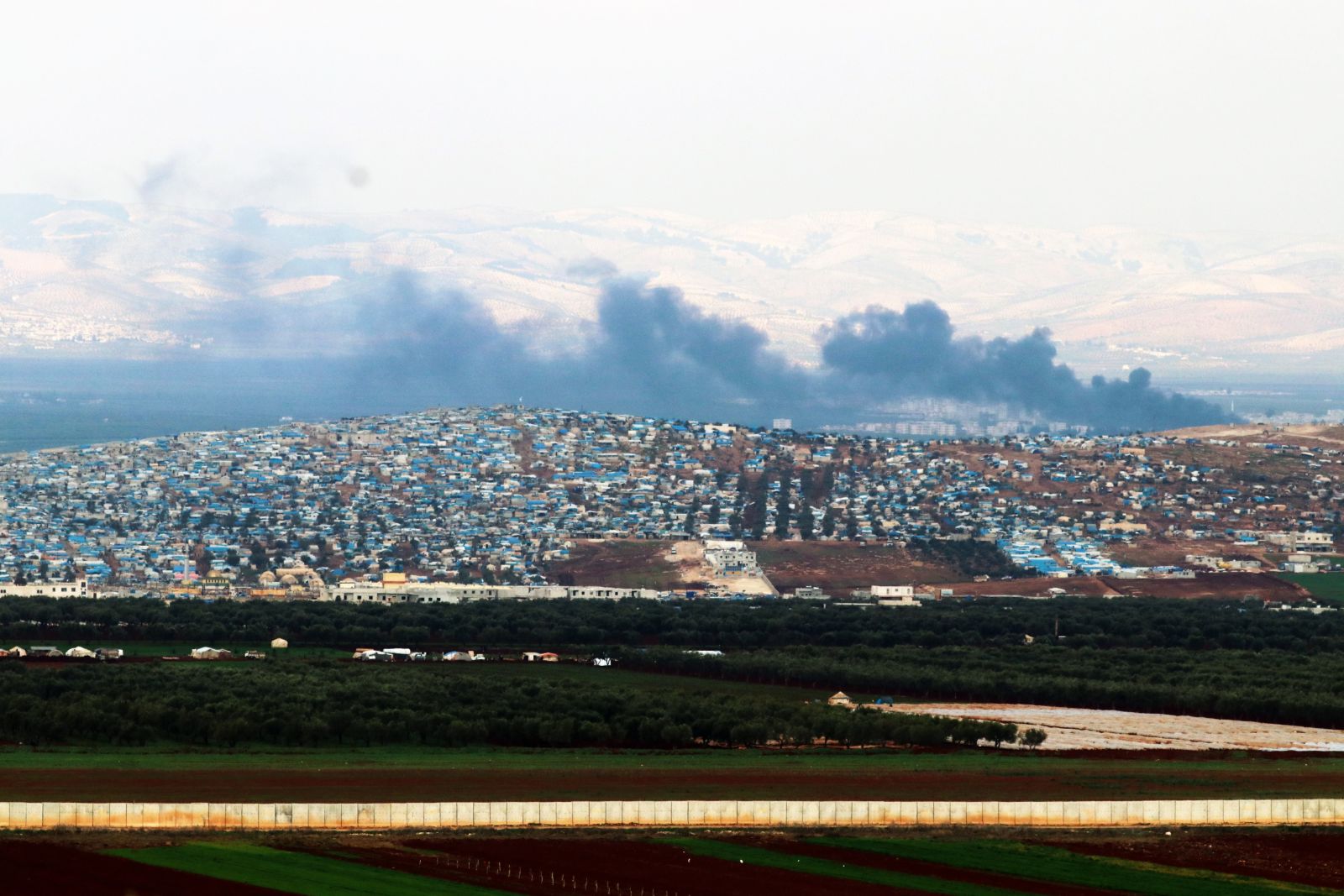 Afrin’de üç köy daha teröristlerden temizlendi, Cinderes kuşatıldı