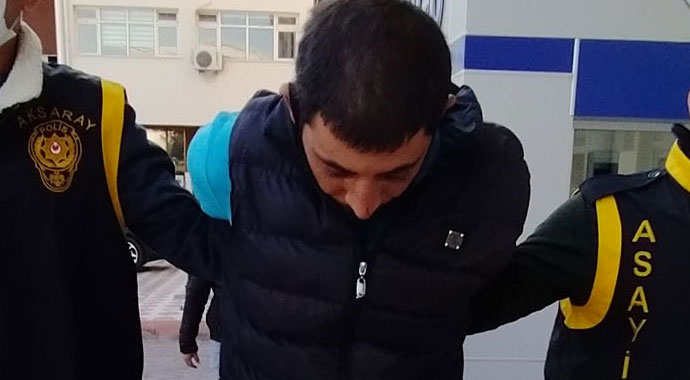 Kendisinden ayrılmak isteyen kadını 6 yerinden bıçaklayıp öldürdü