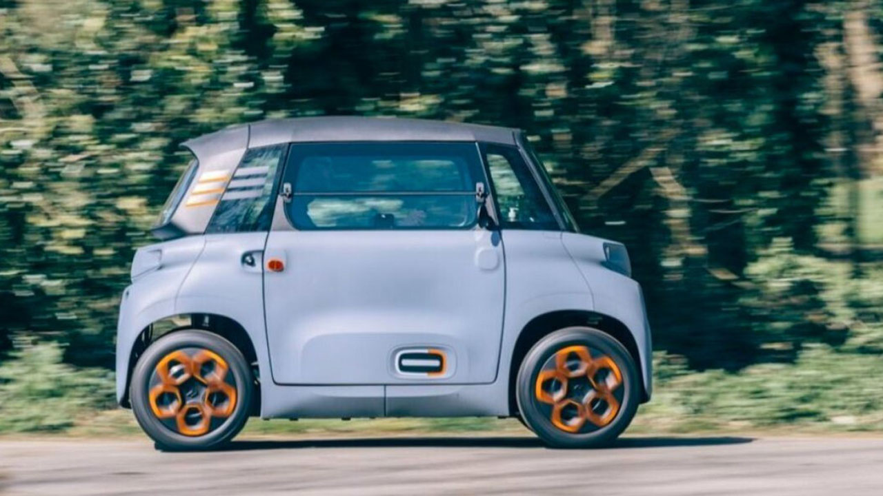 Otomotiv devi, 2 kişilik elektrikli aracıyla Türkiye pazarında! İşte 'Ami'nin satış fiyatı