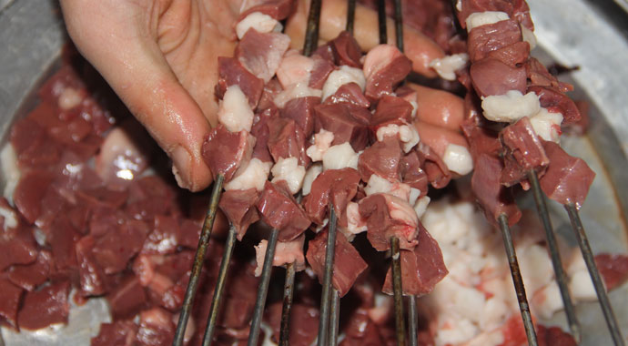 Sahurun vazgeçilmezi ciğer kebabı