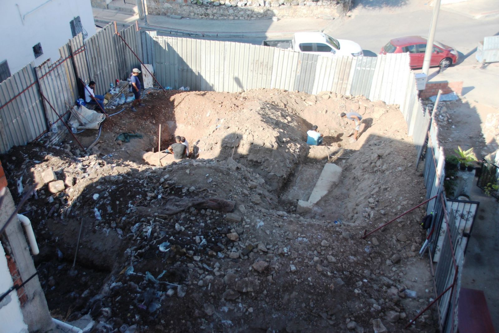 İnşaat alanında tesadüfen bulundu! Milyonluk proje durduruldu