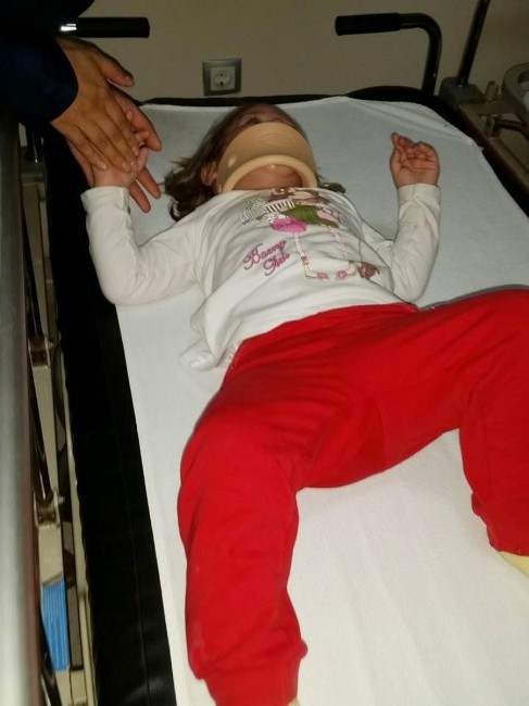 Fatsa'da 4. kattan düşen 1.5 yaşındaki Gülsüm hafif yaralı