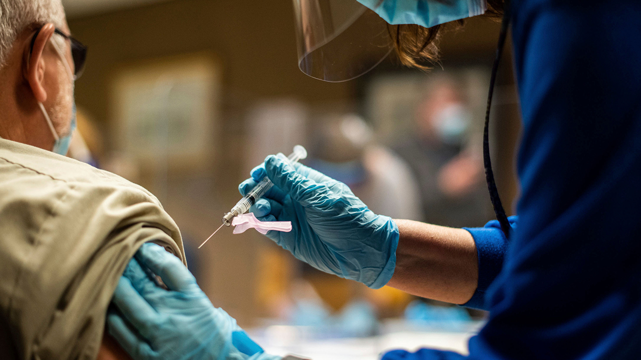 Skandal mesajlar aylar sonra ortaya çıktı: Bilim insanları, Wuhan teorisini konuştu